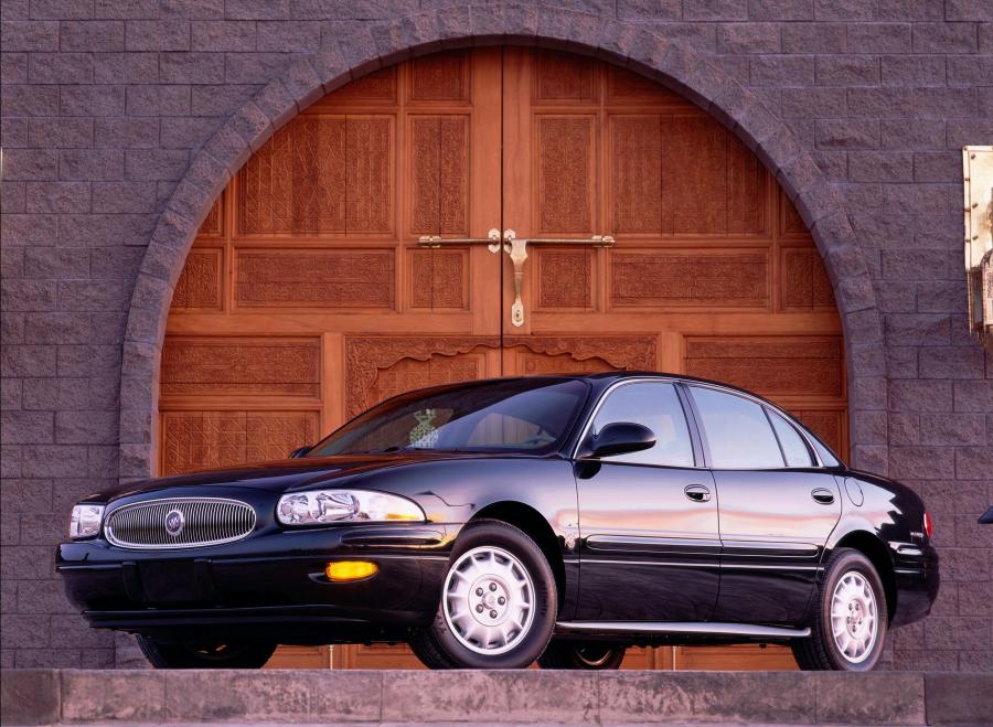  Buick LeSabre 2000 года  (фото 11 из 35)